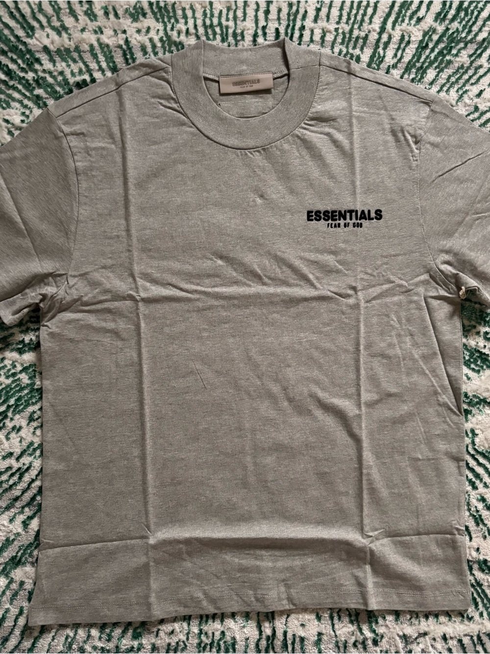 Fear of God ESSENTIALS Dark oat TEE Size Small